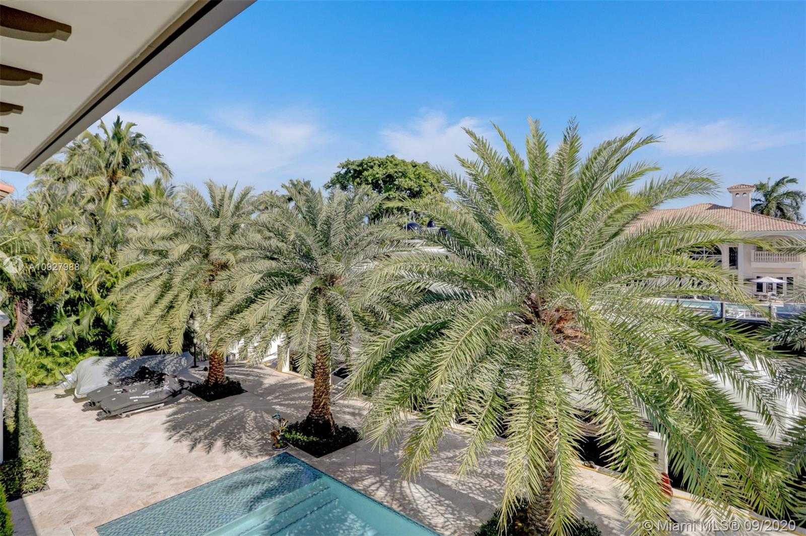 Small Image of 156 FIESTA WAY, Fort Lauderdale Number 91