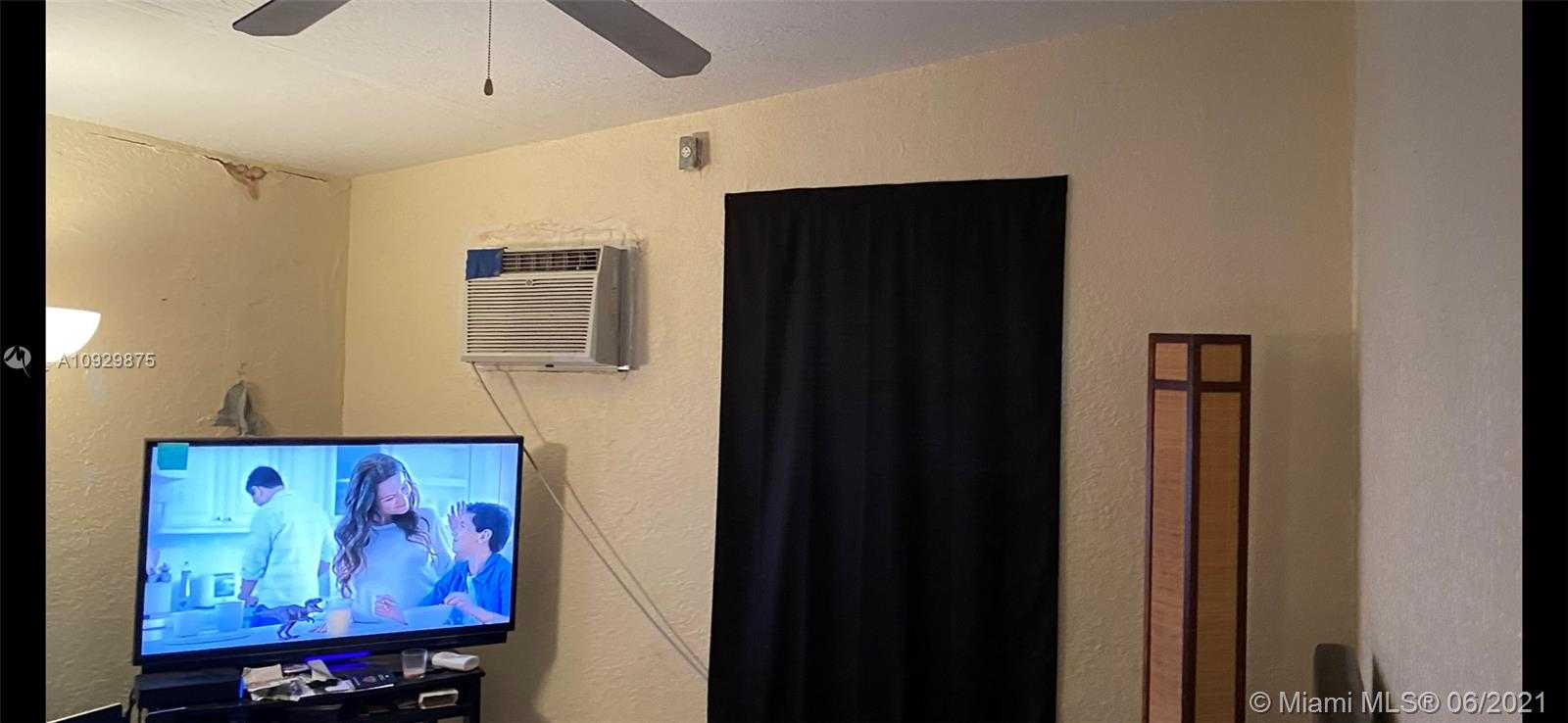 Small Image of 2550 NORTH WEST 4TH CT, Pompano Beach Number 6