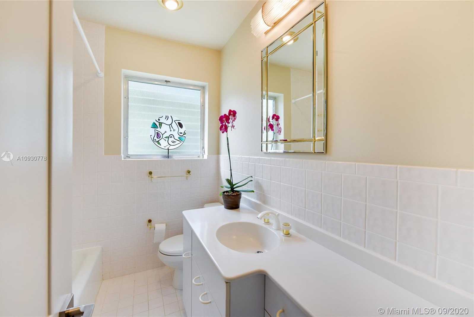 Small Image of 7720 SOUTH WEST 52ND AVE, Miami Number 13