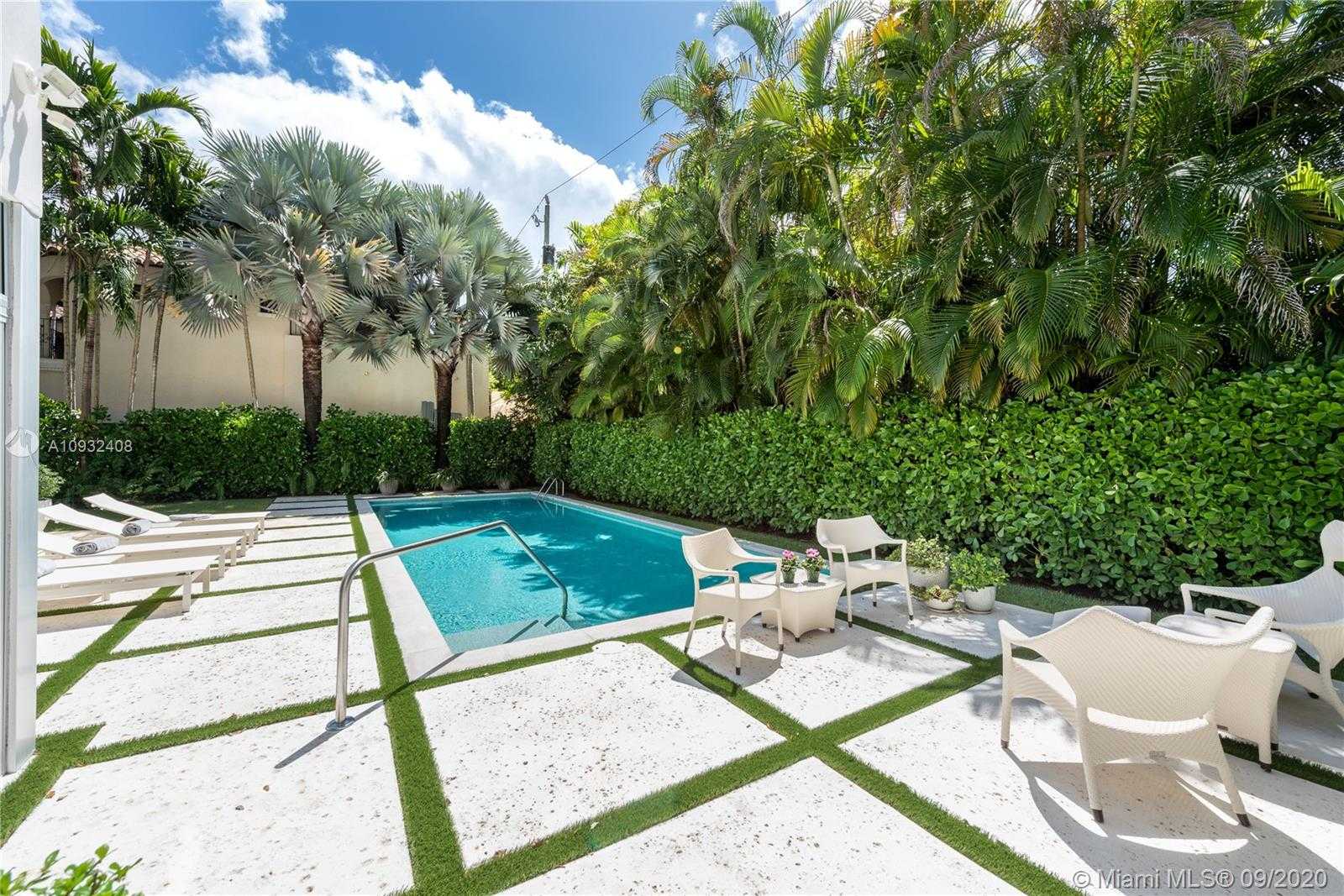 Small Image of 3470 NORTH MOORINGS WAY, Miami Number 10