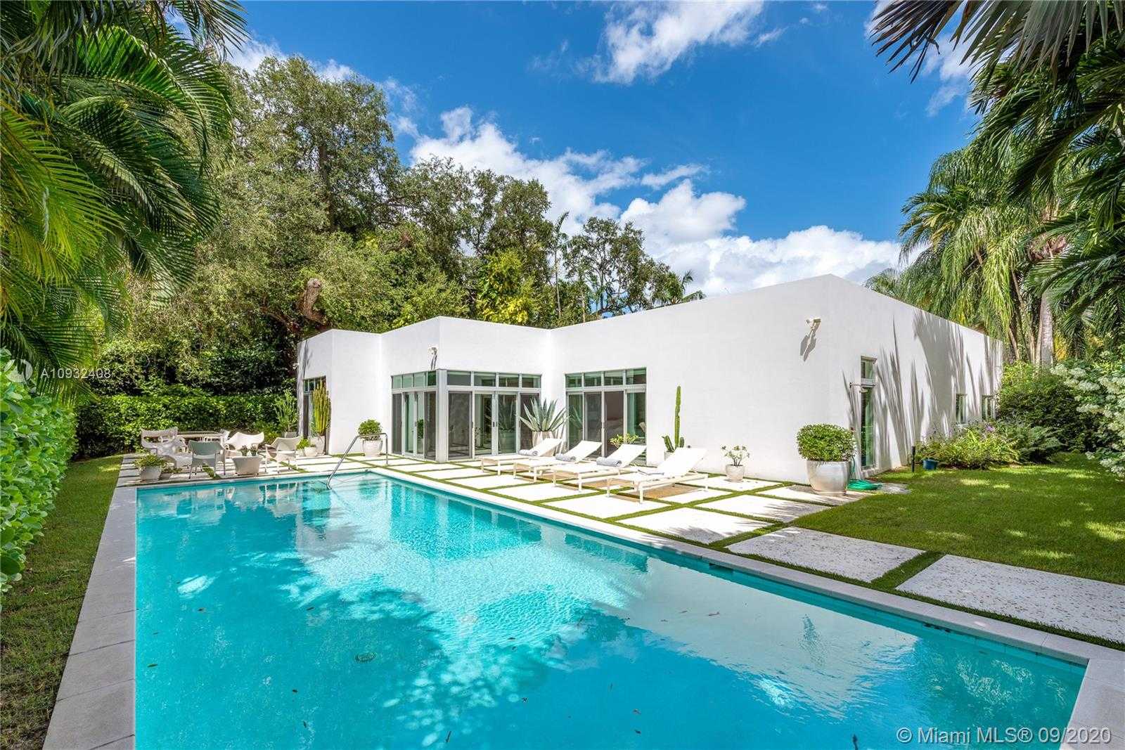 Small Image of 3470 NORTH MOORINGS WAY, Miami Number 30