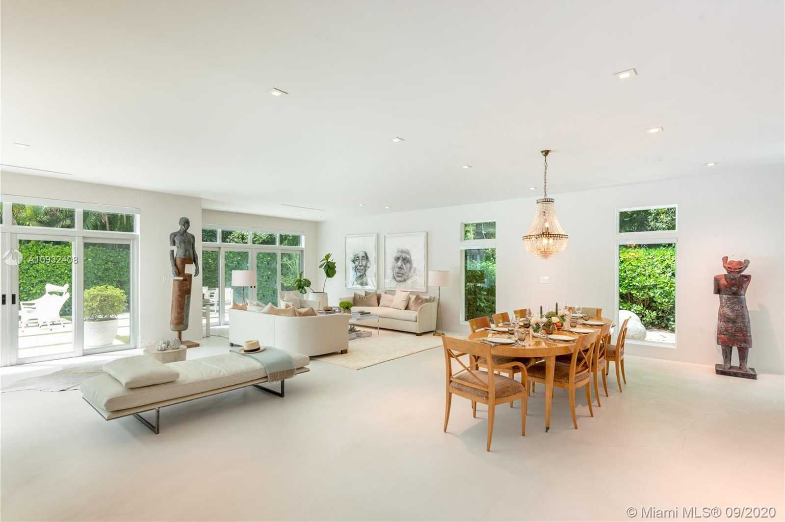 Small Image of 3470 NORTH MOORINGS WAY, Miami Number 7