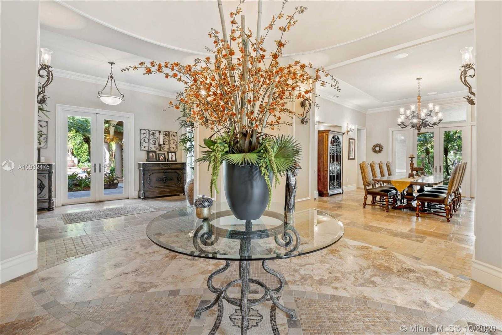 Small Image of 12330 SOUTH WEST 60TH CT, Pinecrest Number 12
