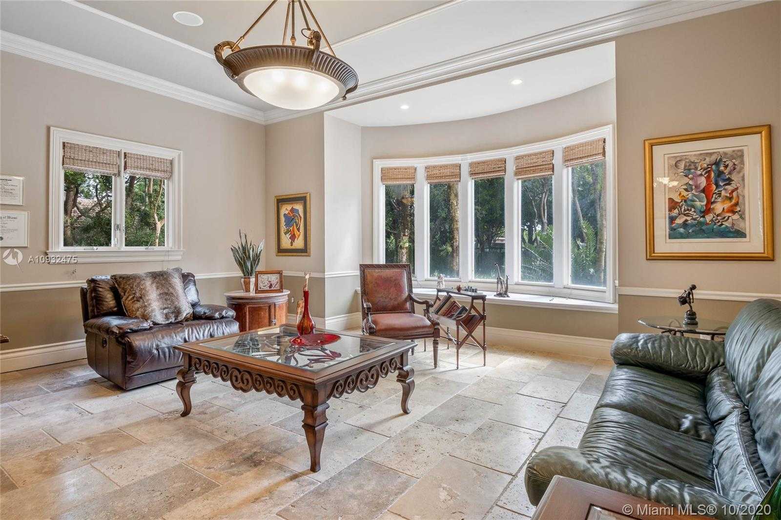 Small Image of 12330 SOUTH WEST 60TH CT, Pinecrest Number 13
