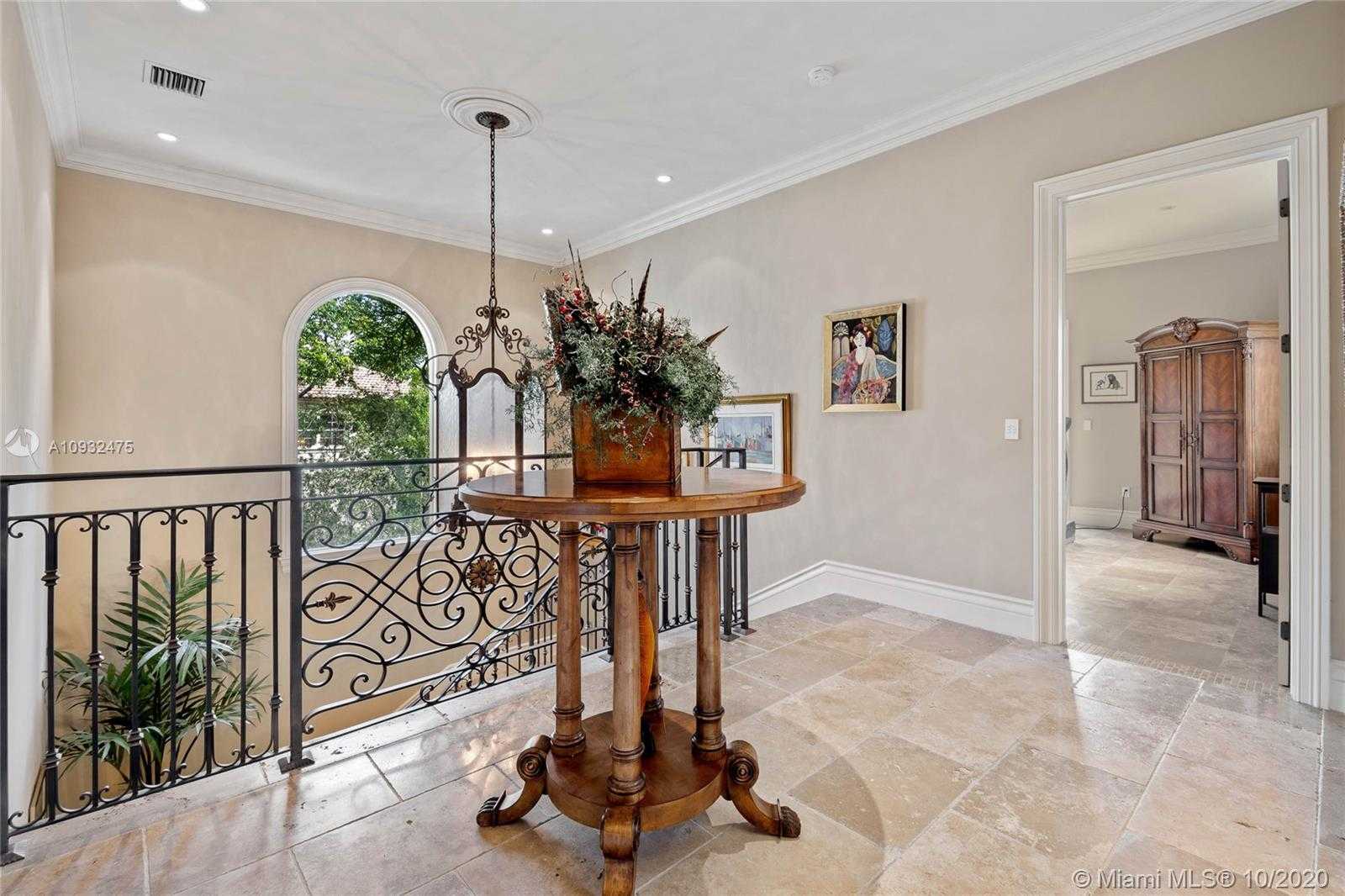 Small Image of 12330 SOUTH WEST 60TH CT, Pinecrest Number 36