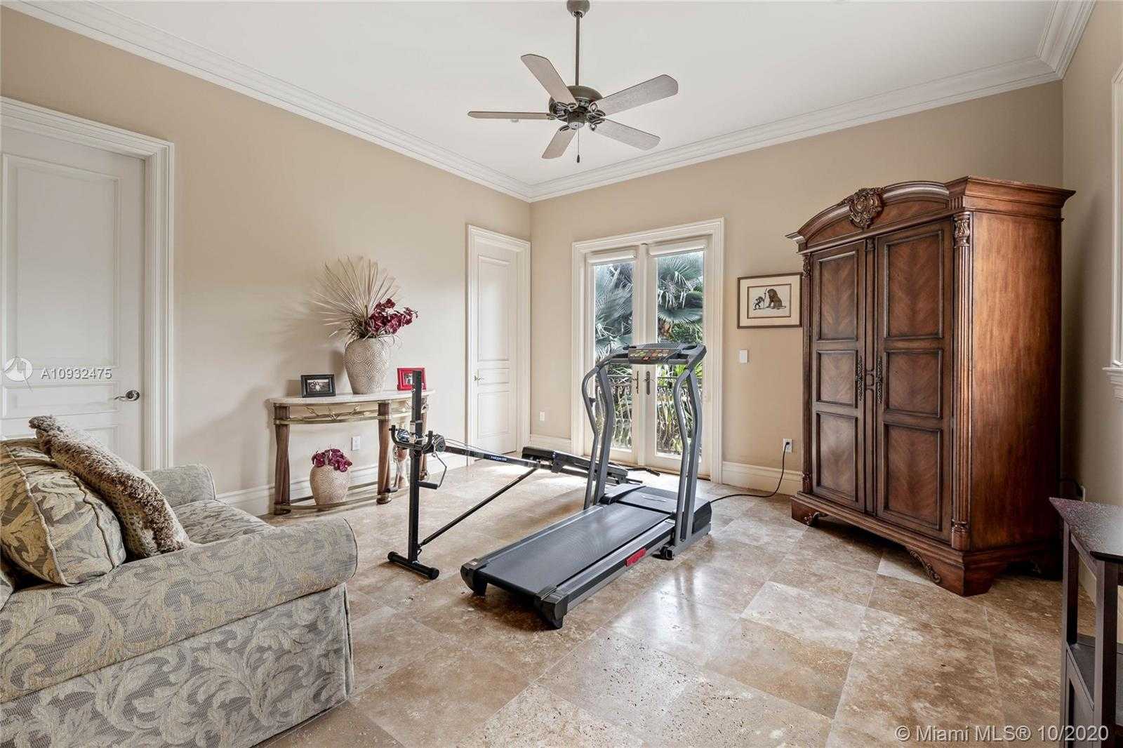 Small Image of 12330 SOUTH WEST 60TH CT, Pinecrest Number 38