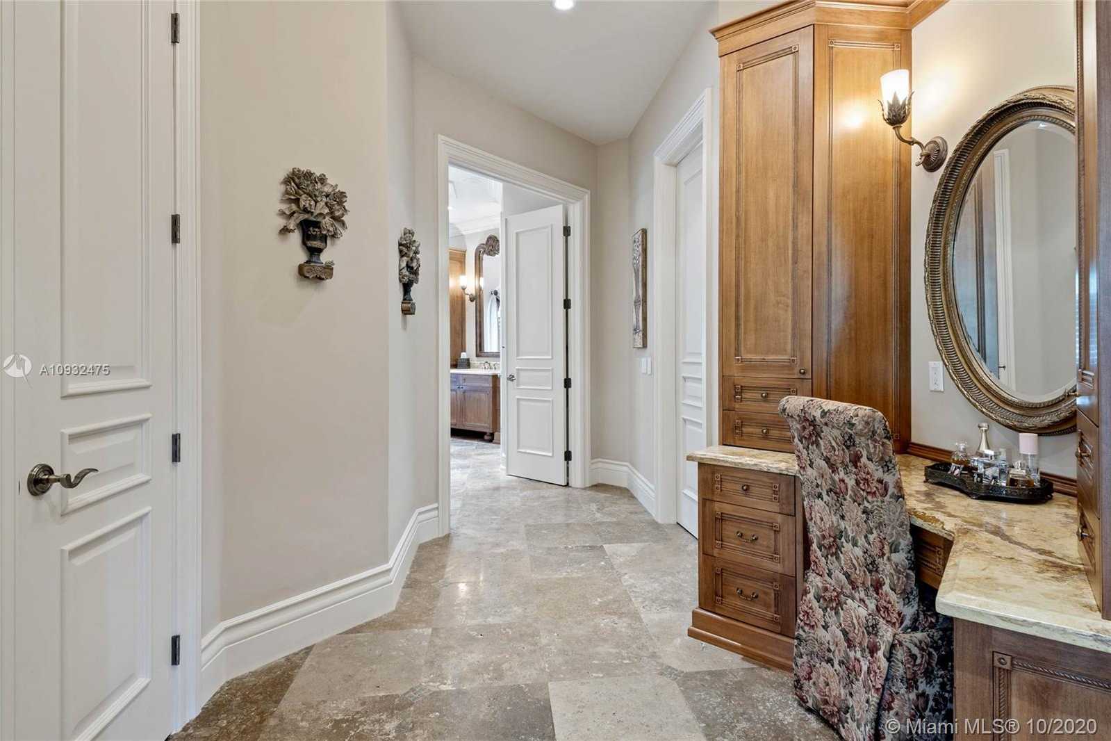 Small Image of 12330 SOUTH WEST 60TH CT, Pinecrest Number 47