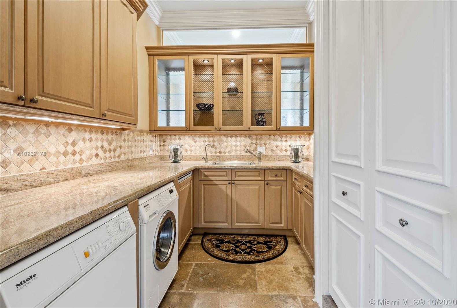 Small Image of 12330 SOUTH WEST 60TH CT, Pinecrest Number 50