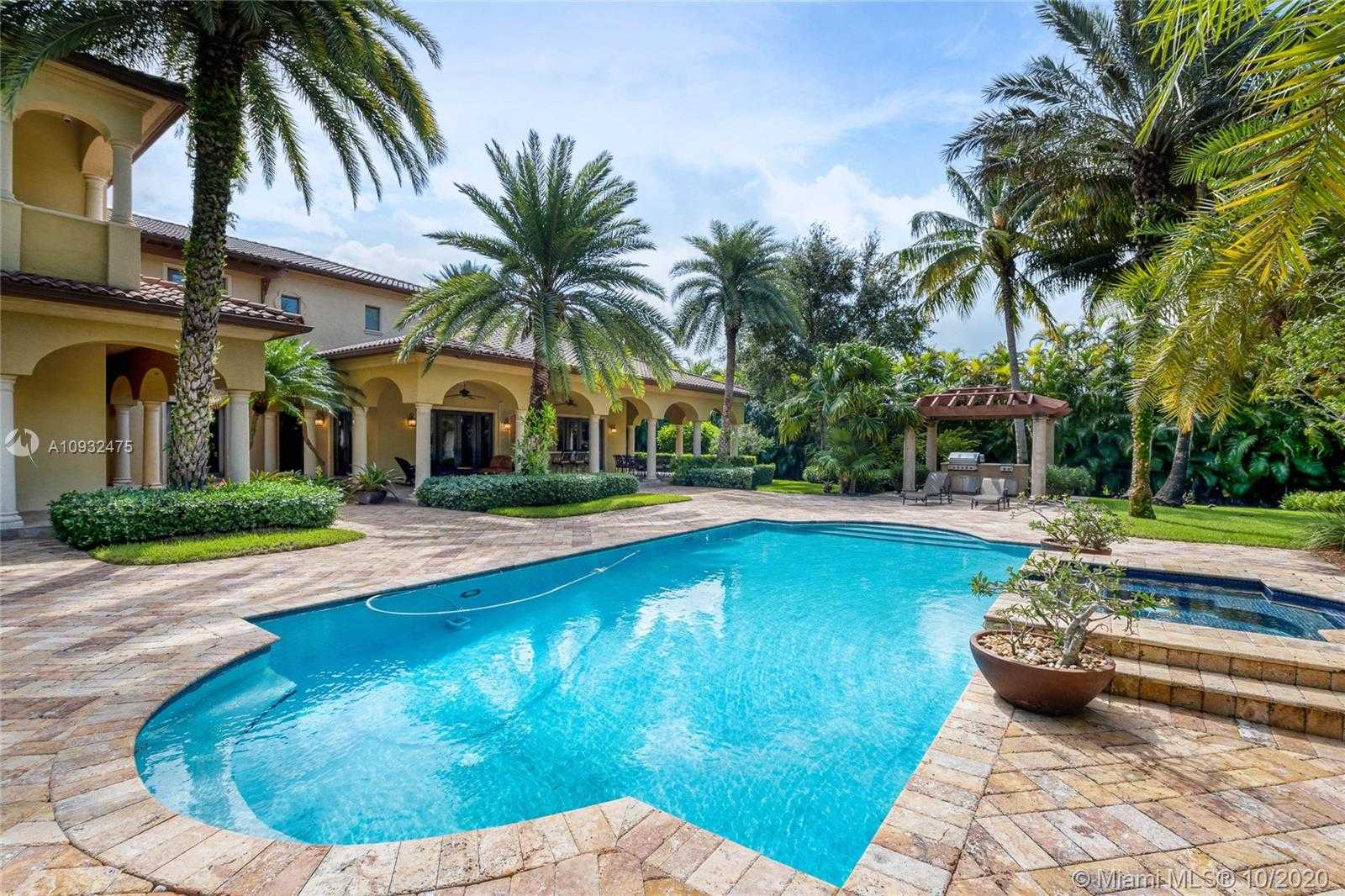 Small Image of 12330 SOUTH WEST 60TH CT, Pinecrest Number 54