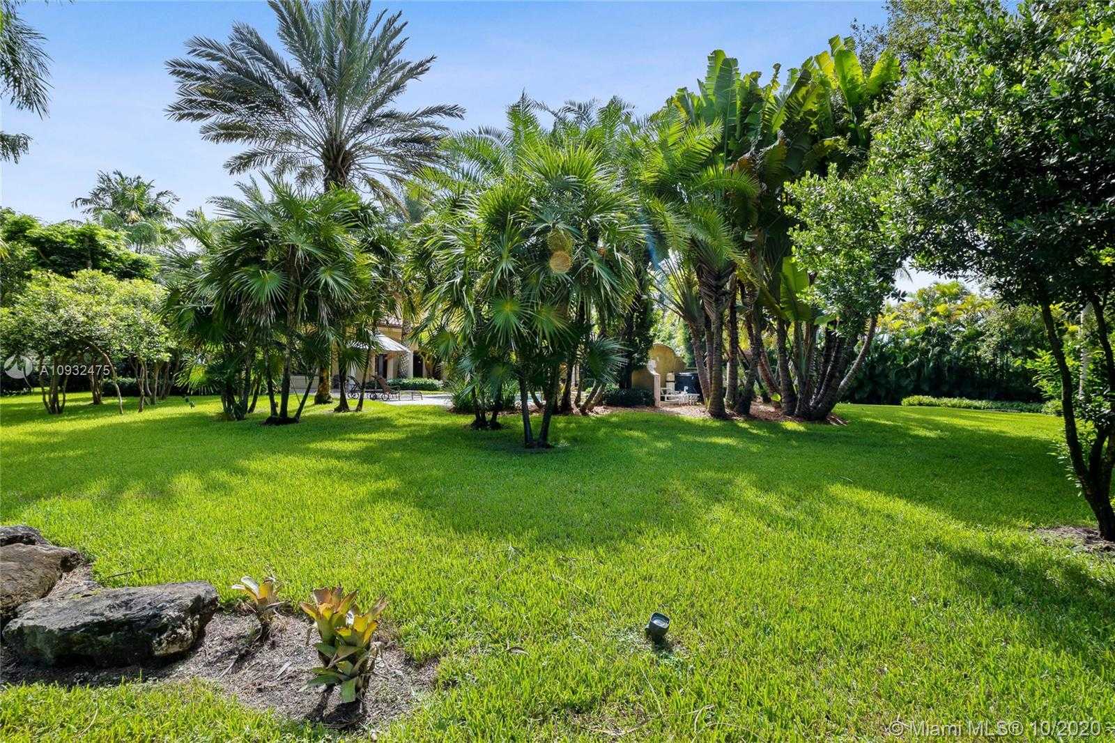 Small Image of 12330 SOUTH WEST 60TH CT, Pinecrest Number 56
