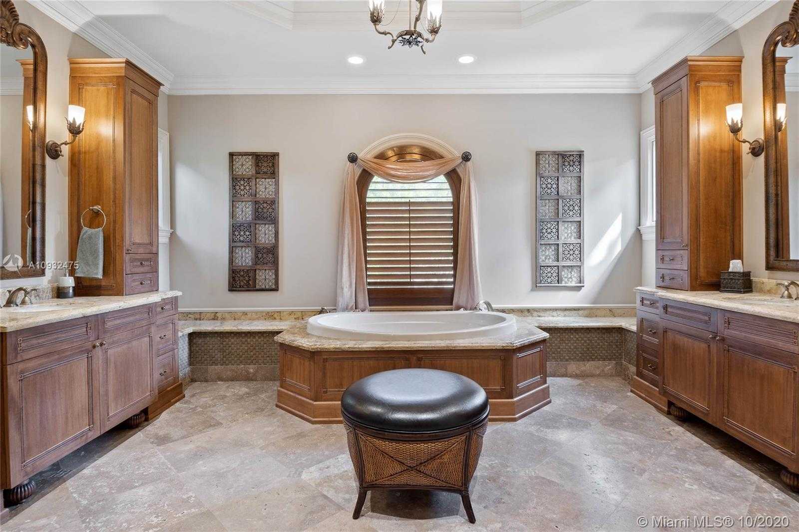 Small Image of 12330 SOUTH WEST 60TH CT, Pinecrest Number 7