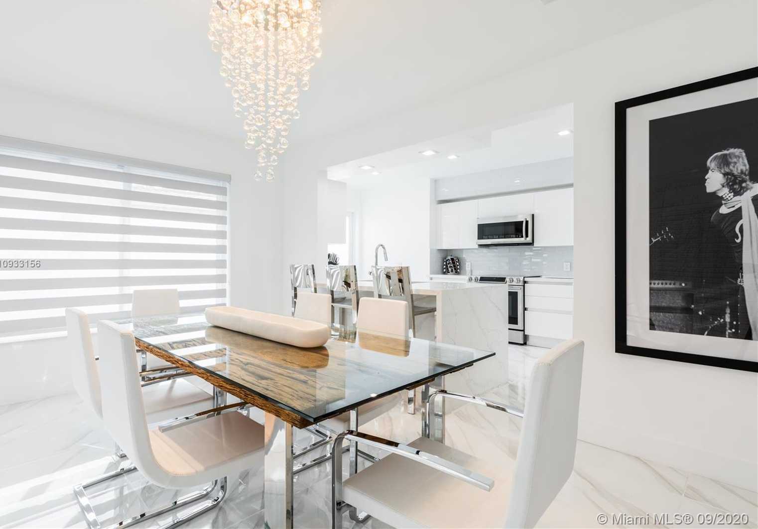 Small Image of 5225 NORTH BAY RD, Miami Beach Number 12