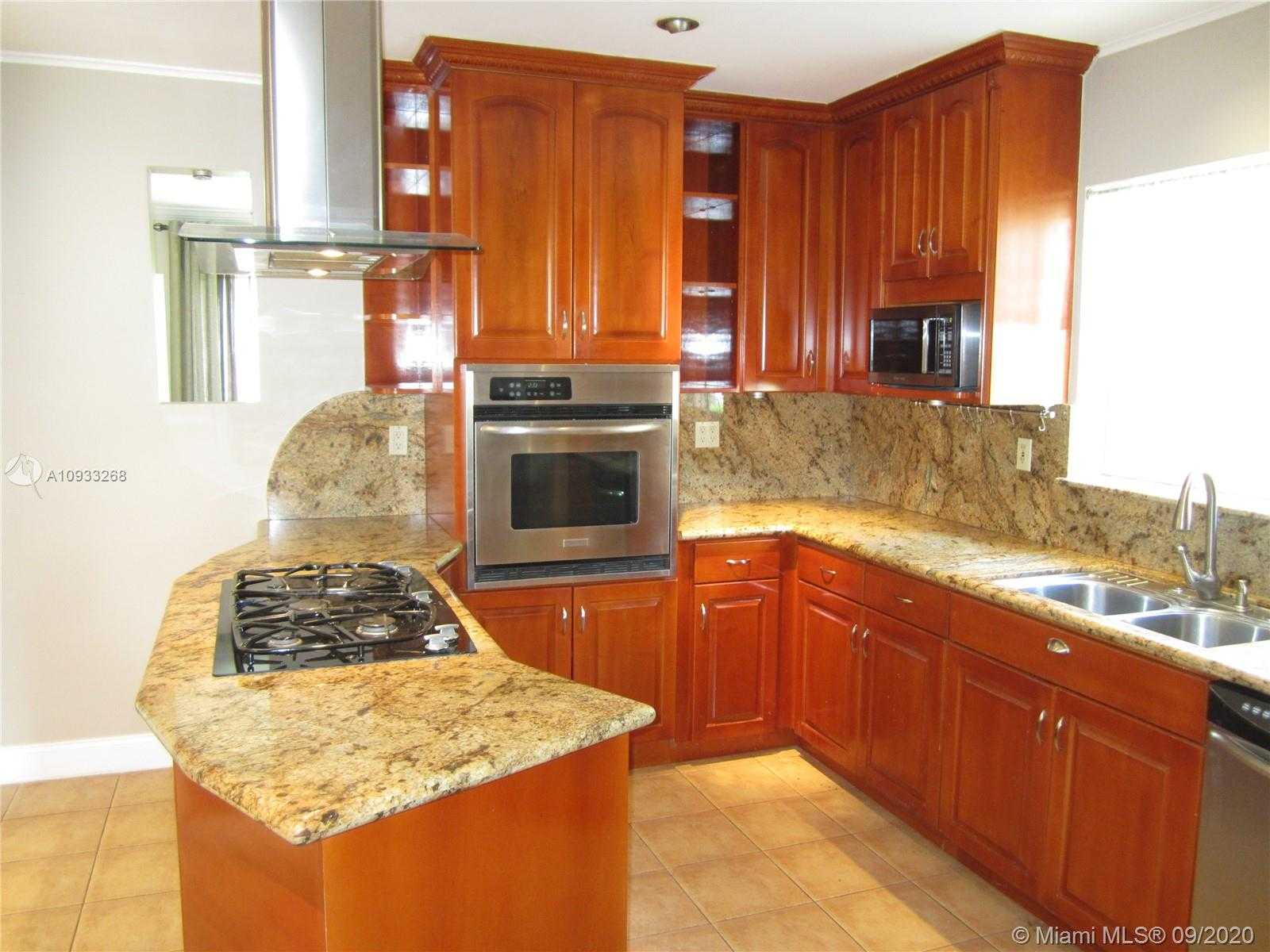 Small Image of 9140 ABBOTT AVE, Surfside Number 13
