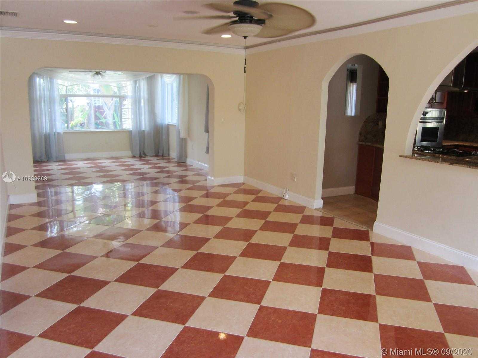 Small Image of 9140 ABBOTT AVE, Surfside Number 4