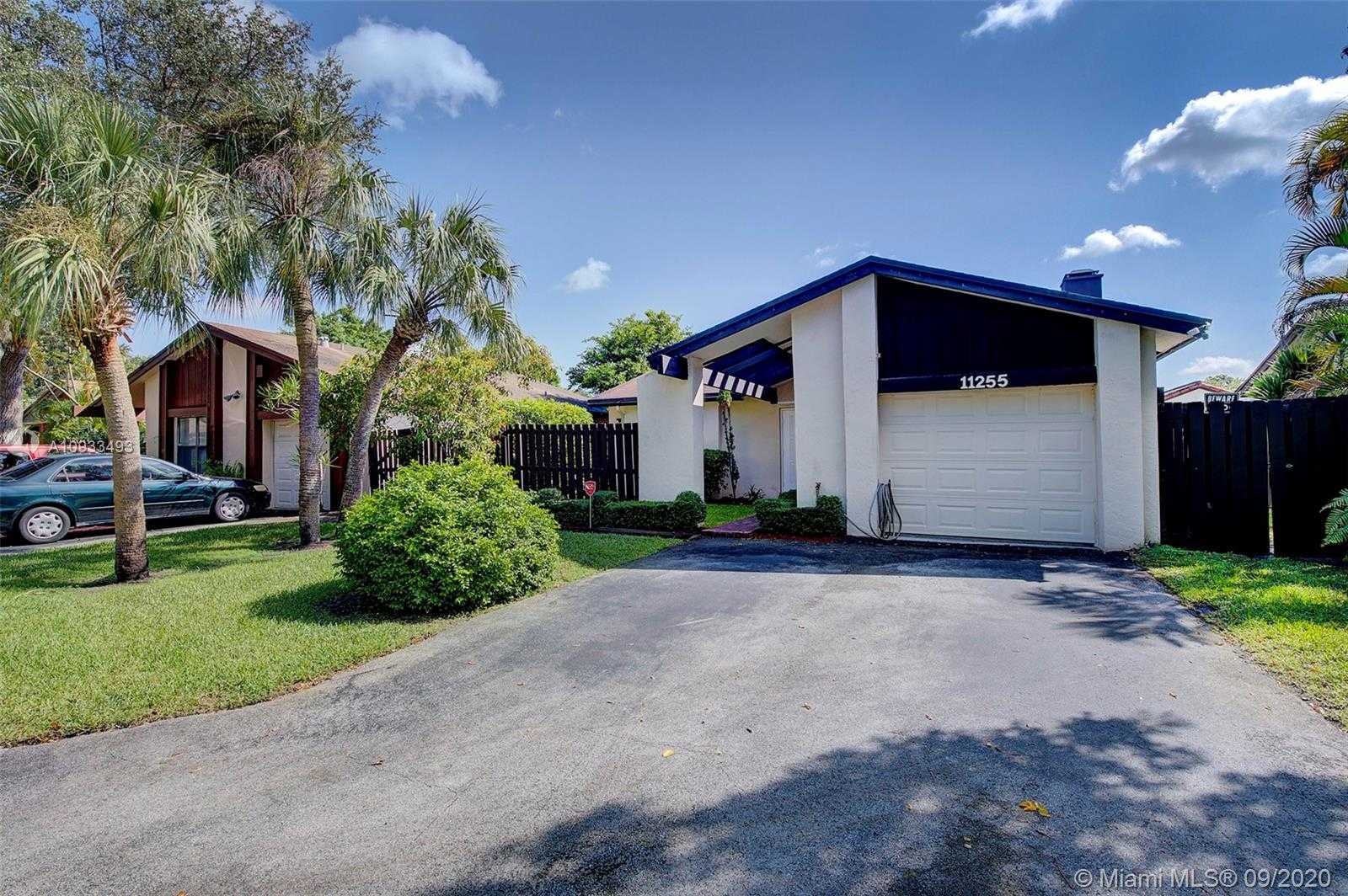 Small Image of 11255 SOUTH WEST 135TH CT, Miami Number 2