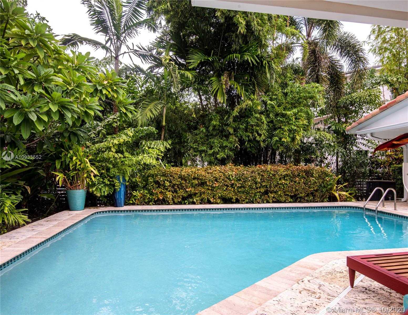 Small Image of 210 OCEAN BLVD, Golden Beach Number 27