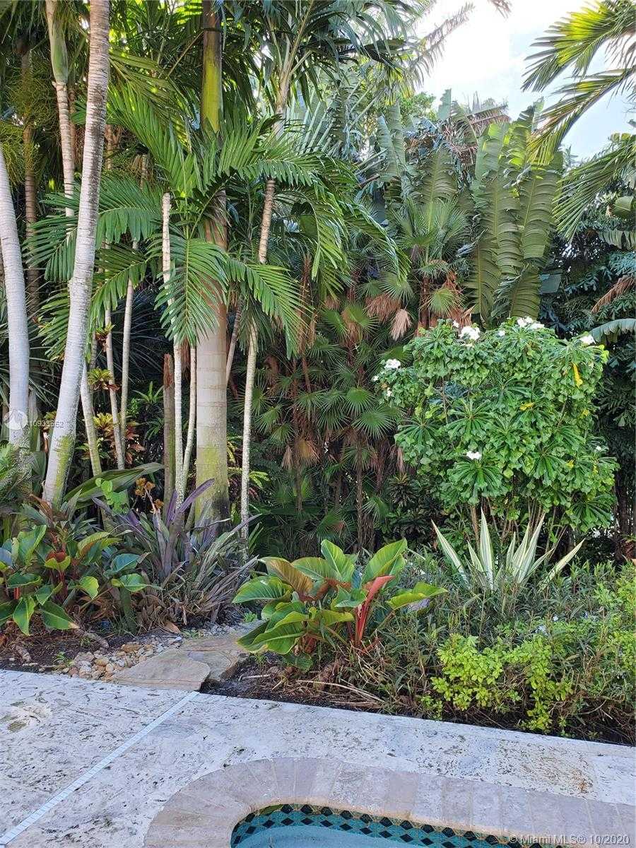 Small Image of 210 OCEAN BLVD, Golden Beach Number 32