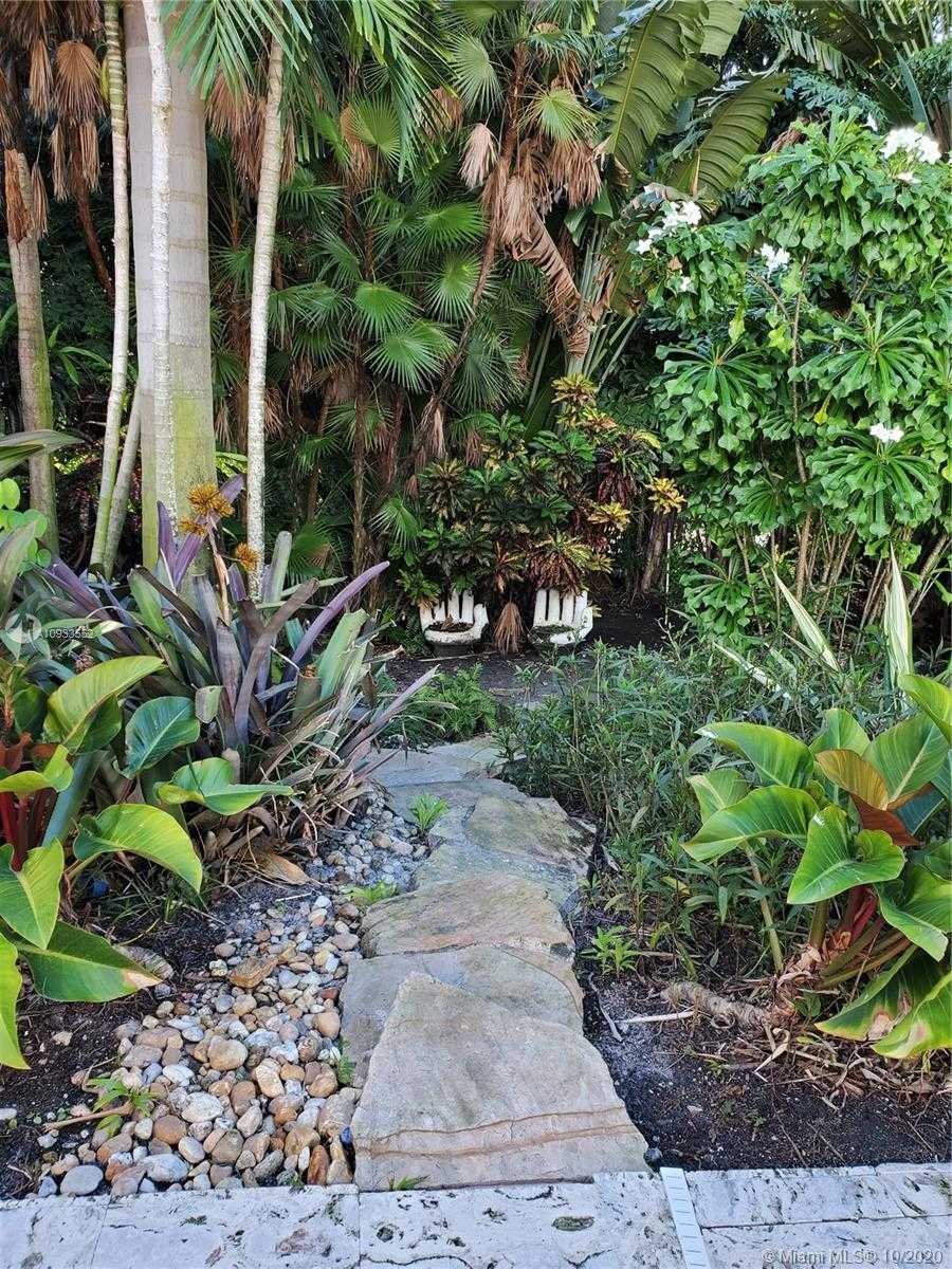 Small Image of 210 OCEAN BLVD, Golden Beach Number 33