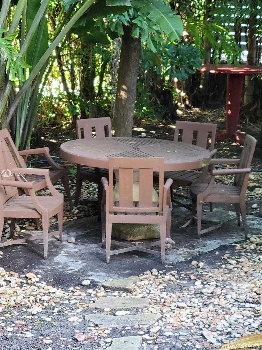Small Image of 210 OCEAN BLVD, Golden Beach Number 41