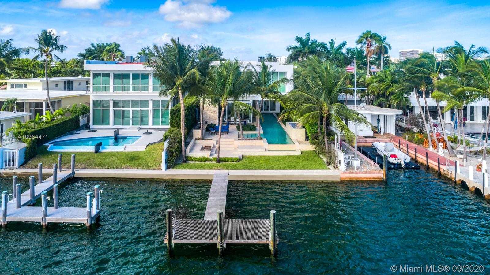 Small Image of 1276 BISCAYA DR, Surfside Number 25