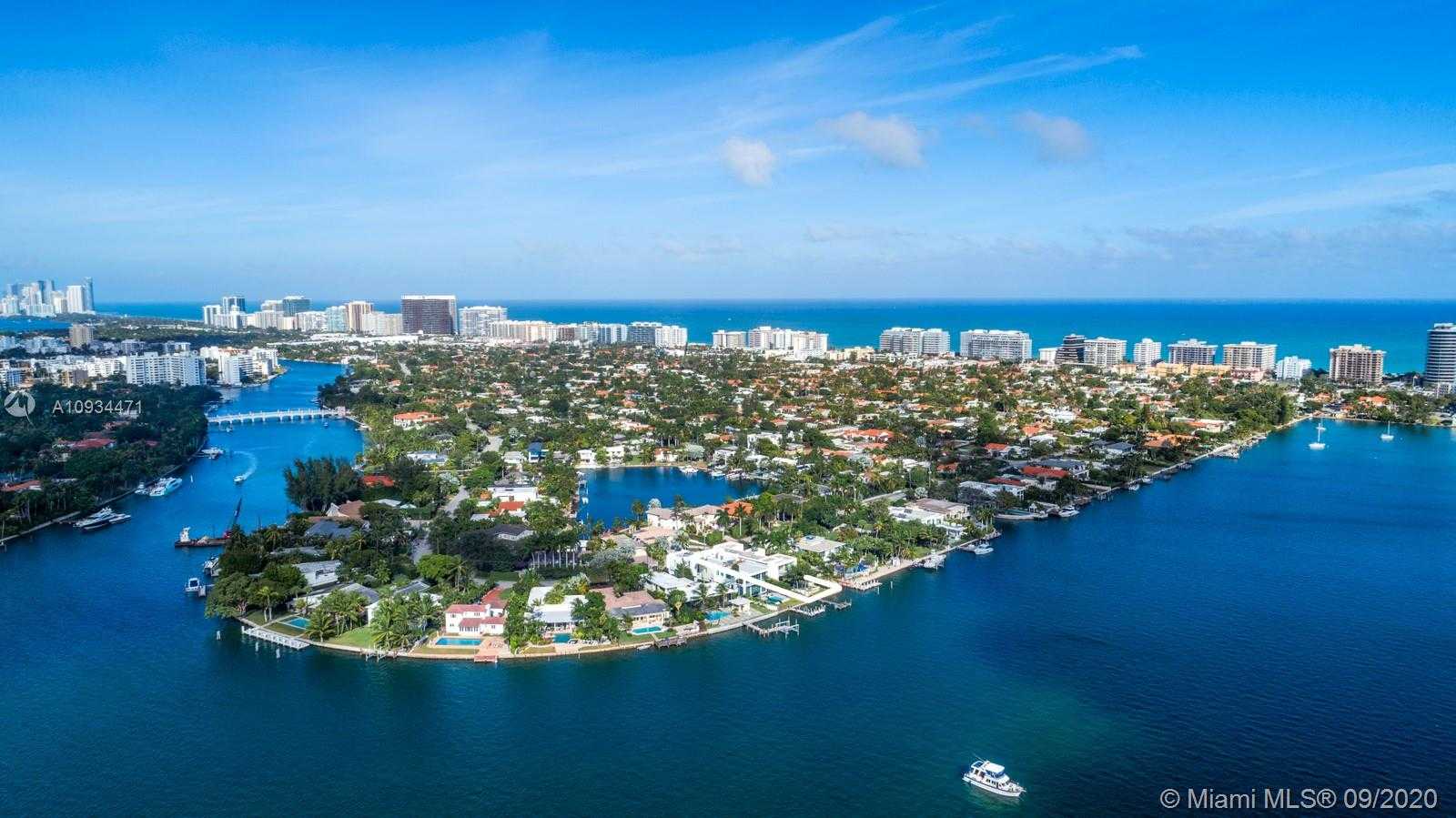 Small Image of 1276 BISCAYA DR, Surfside Number 30