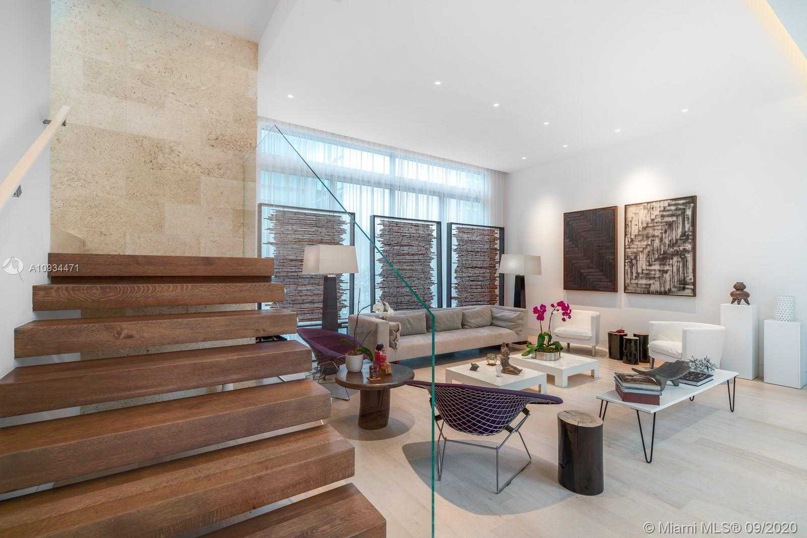 Small Image of 1276 BISCAYA DR, Surfside Number 5
