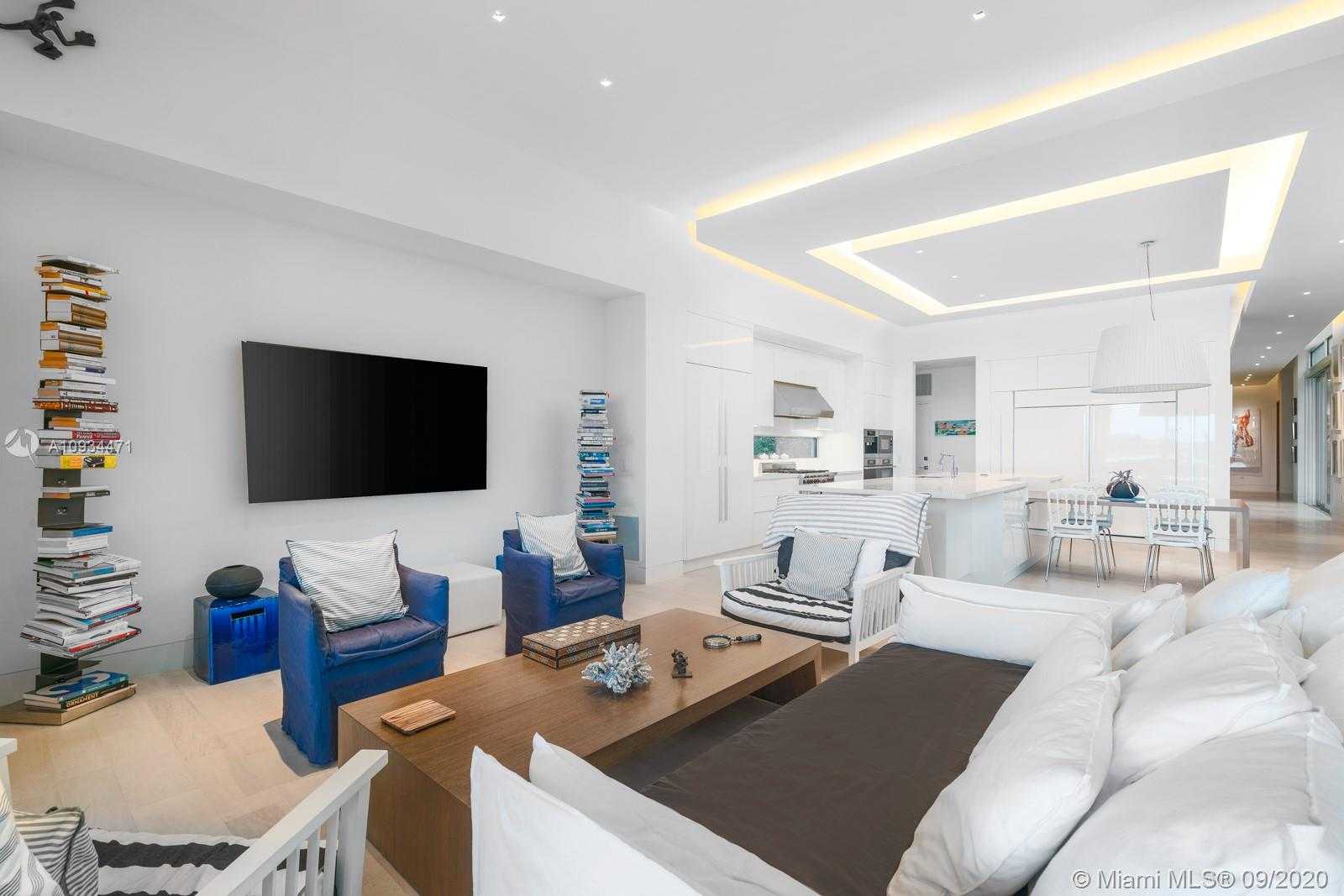 Small Image of 1276 BISCAYA DR, Surfside Number 7