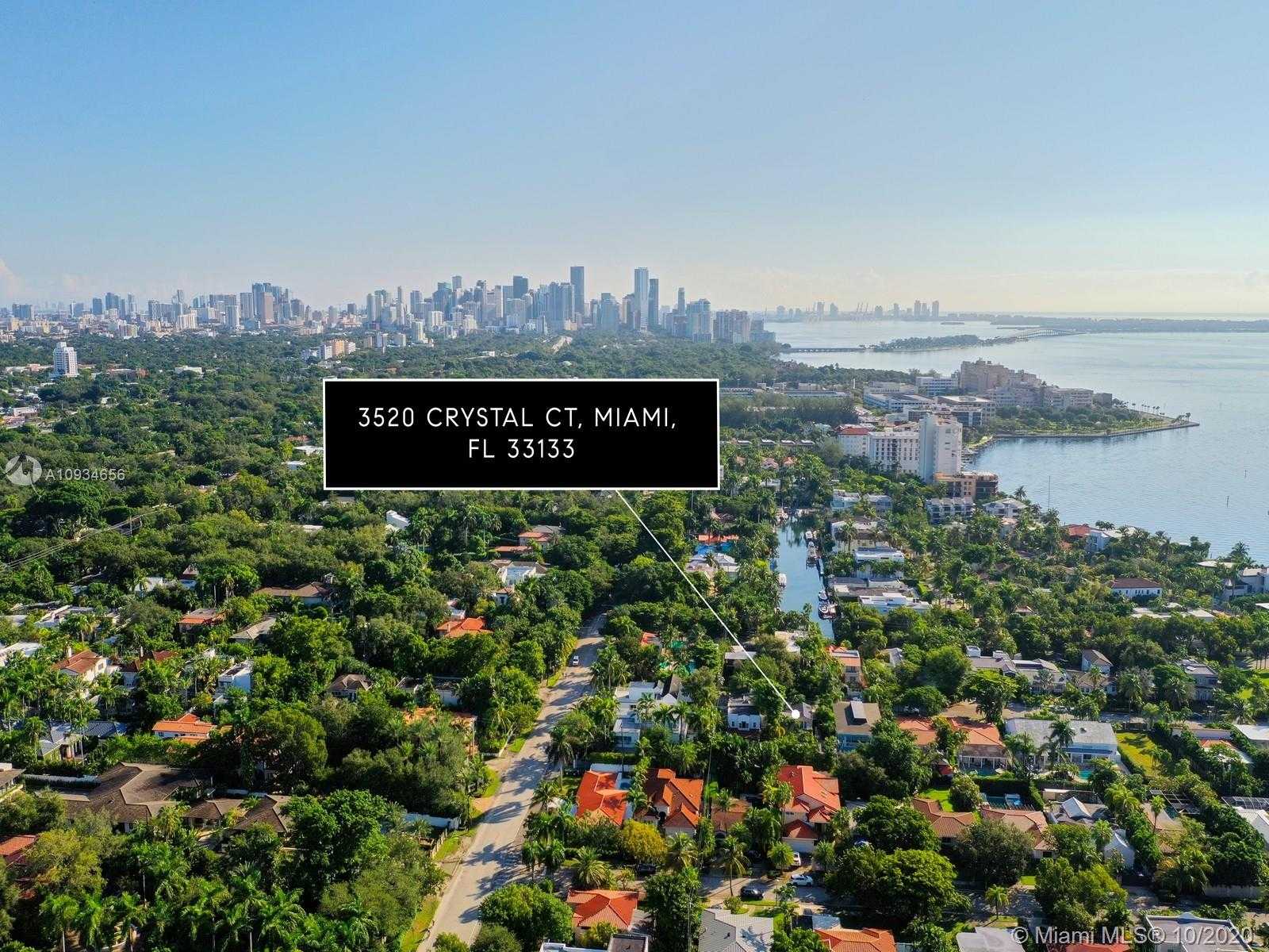 Small Image of 3520 CRYSTAL CT, Miami Number 3