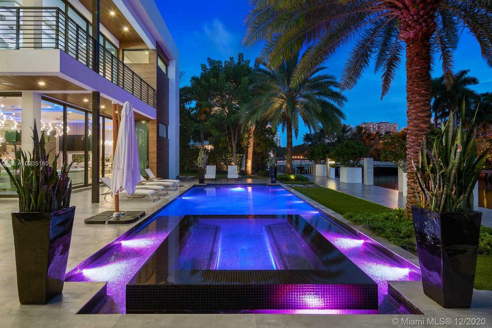 Small Image of 2542 AQUA VISTA BLVD, Fort Lauderdale Number 2