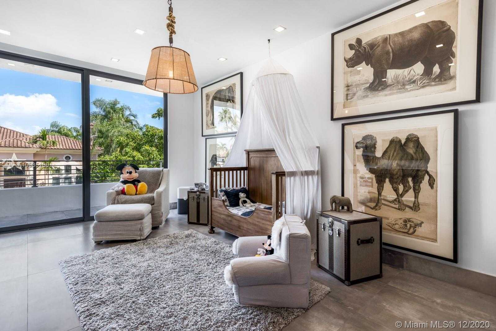 Small Image of 2542 AQUA VISTA BLVD, Fort Lauderdale Number 26