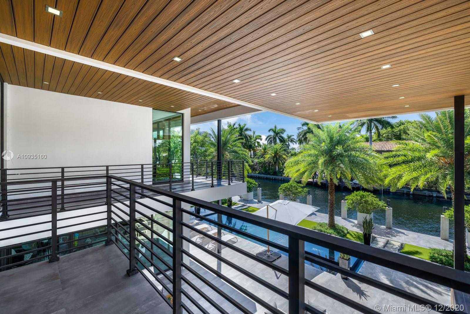 Small Image of 2542 AQUA VISTA BLVD, Fort Lauderdale Number 34