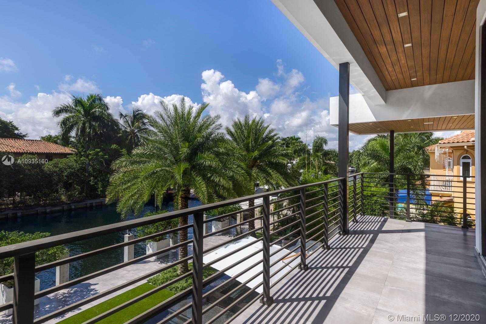 Small Image of 2542 AQUA VISTA BLVD, Fort Lauderdale Number 35