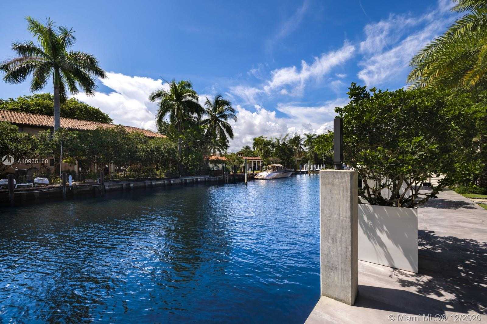 Small Image of 2542 AQUA VISTA BLVD, Fort Lauderdale Number 43
