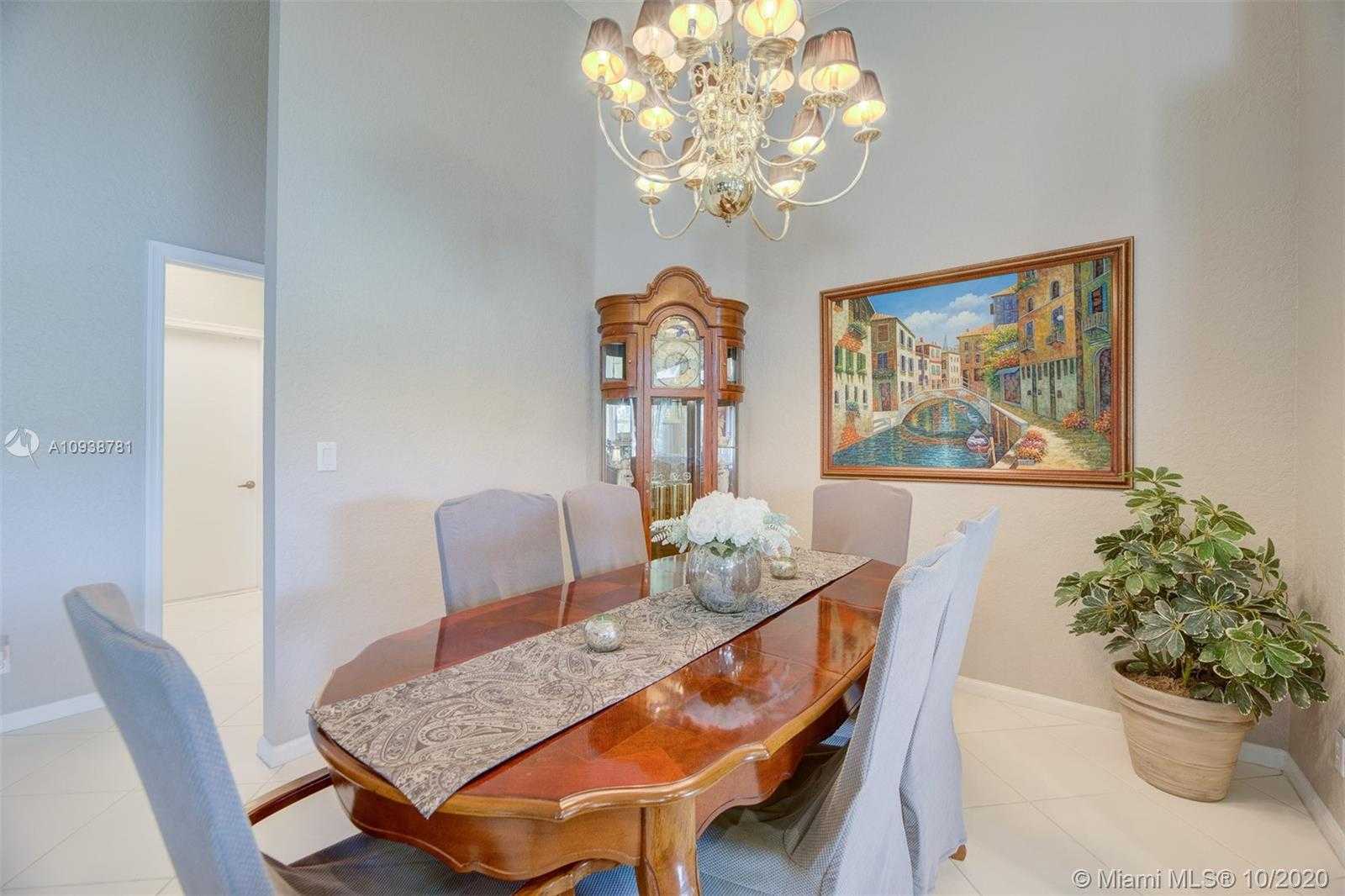 Small Image of 7757 NORTH WEST 79TH ST, Tamarac Number 10