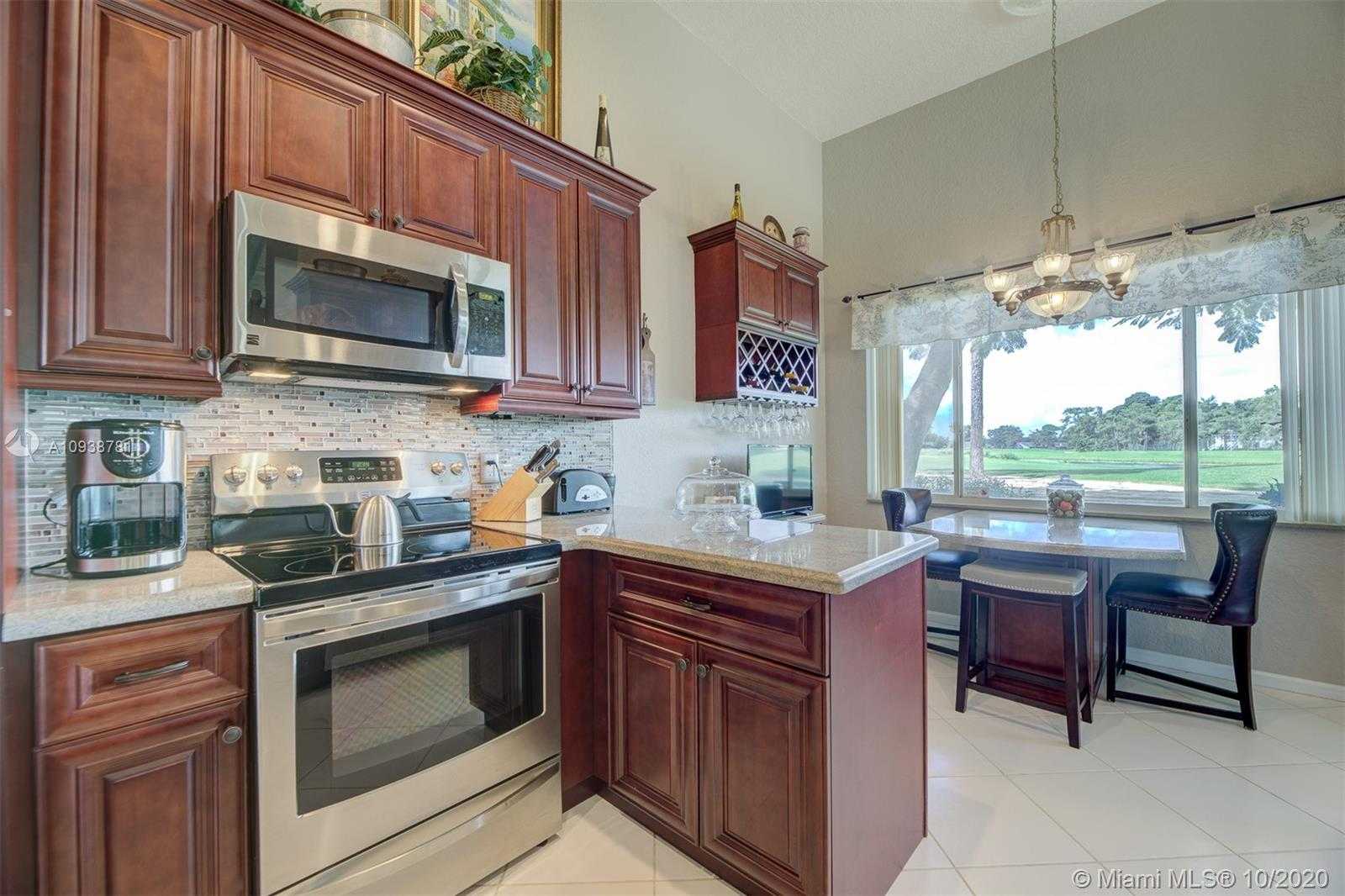 Small Image of 7757 NORTH WEST 79TH ST, Tamarac Number 17