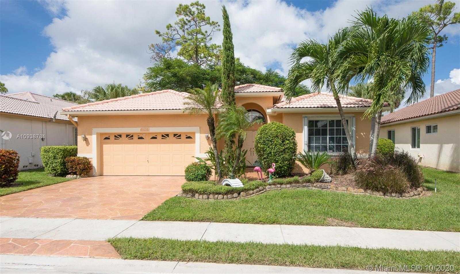 Small Image of 7757 NORTH WEST 79TH ST, Tamarac Number 2