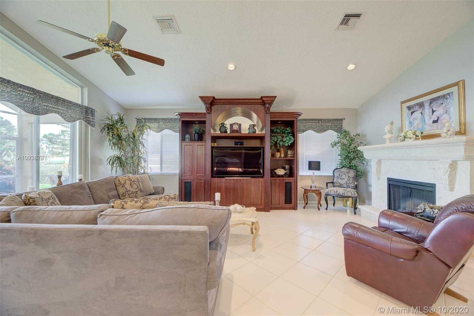 Small Image of 7757 NORTH WEST 79TH ST, Tamarac Number 21