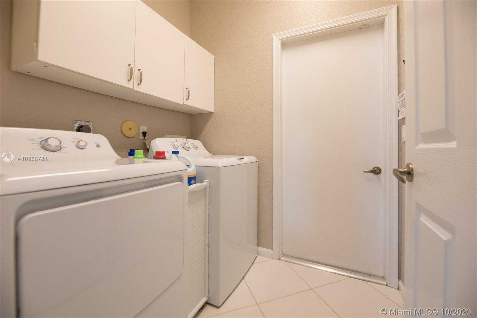 Small Image of 7757 NORTH WEST 79TH ST, Tamarac Number 29