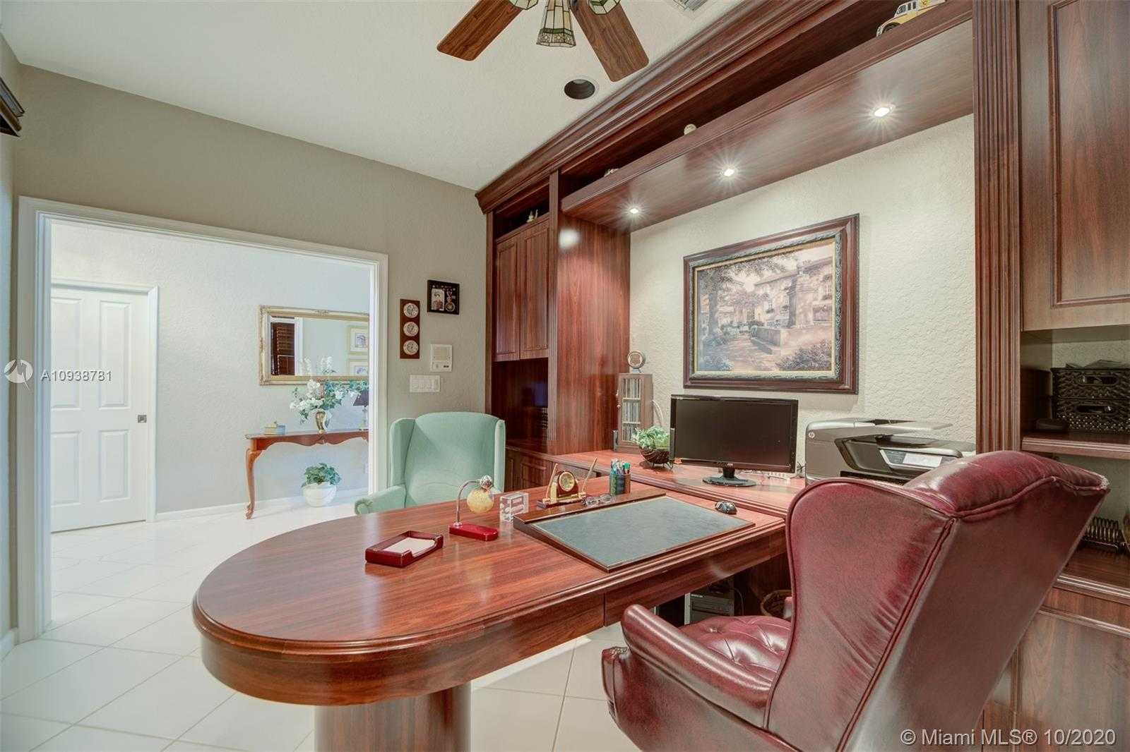 Small Image of 7757 NORTH WEST 79TH ST, Tamarac Number 31