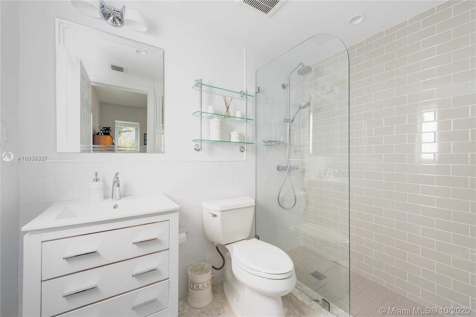 Small Image of 1206 FERDINAND ST, Coral Gables Number 13
