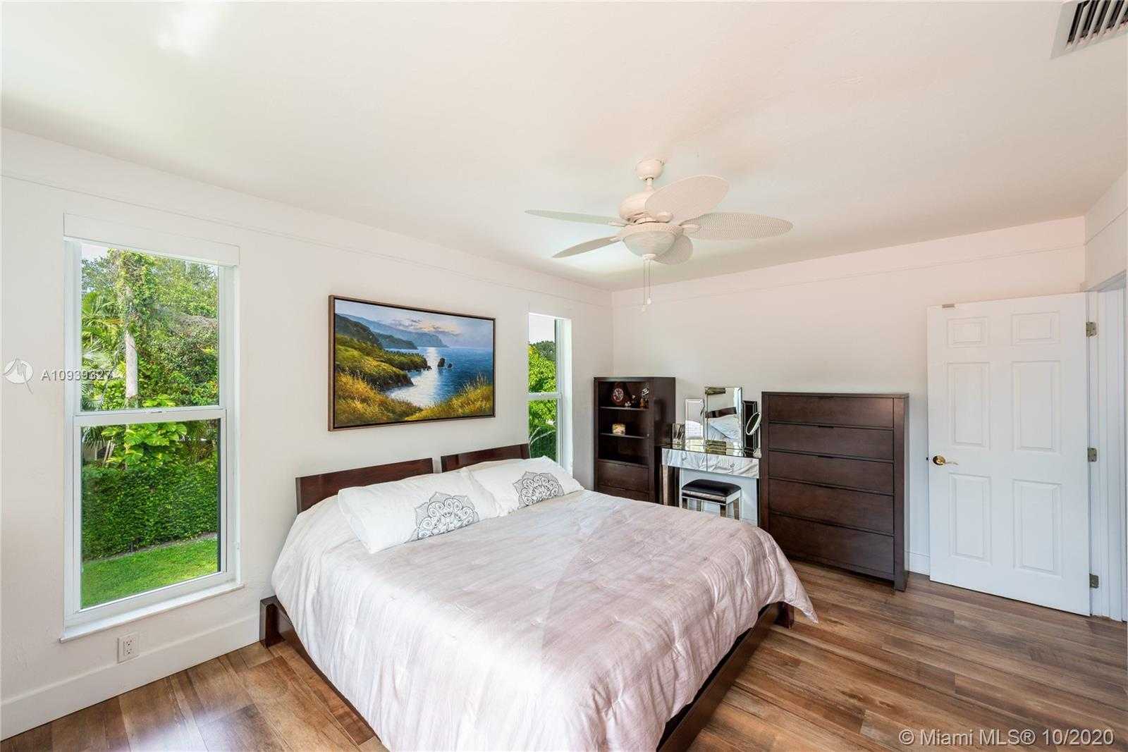 Small Image of 1206 FERDINAND ST, Coral Gables Number 18