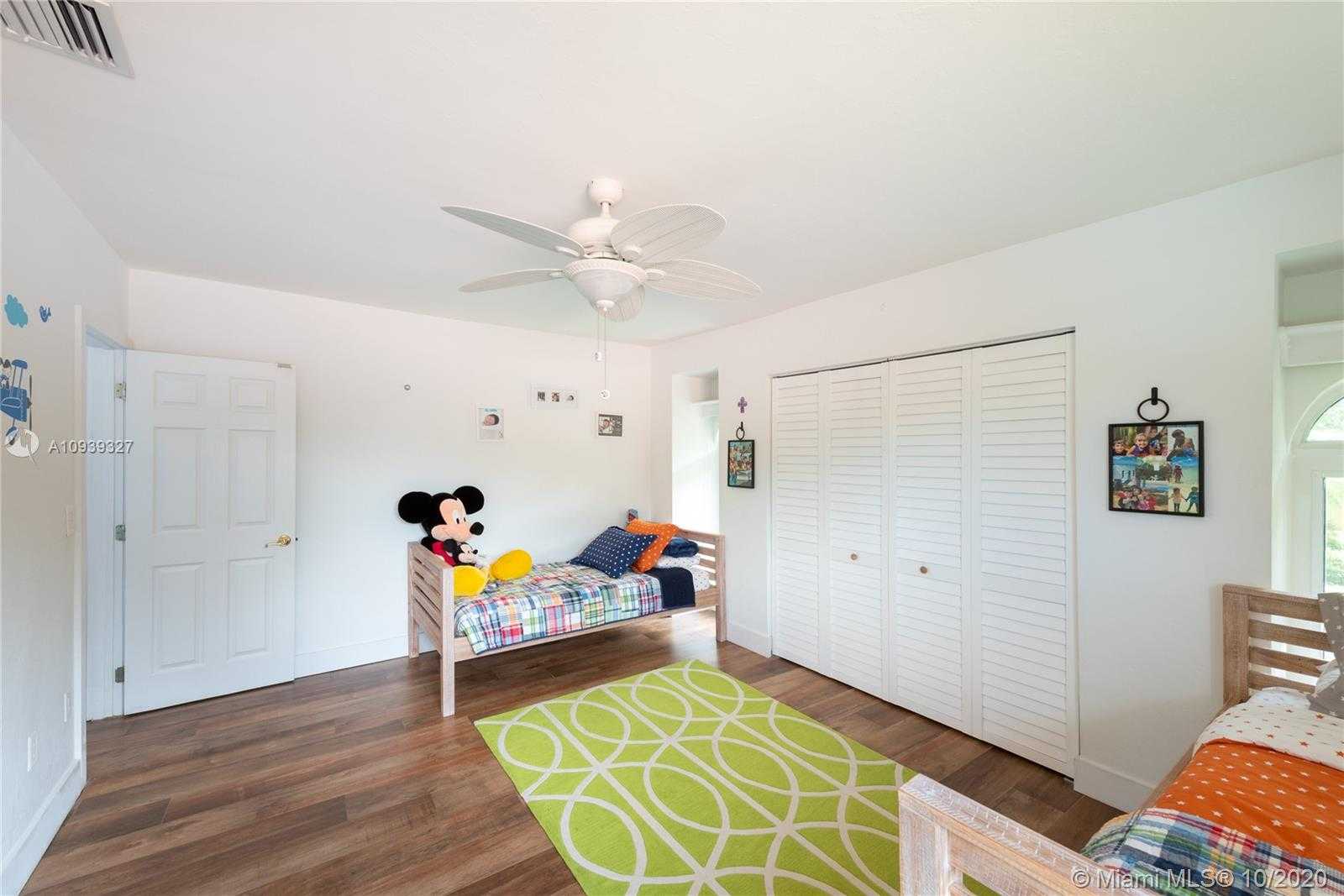Small Image of 1206 FERDINAND ST, Coral Gables Number 22