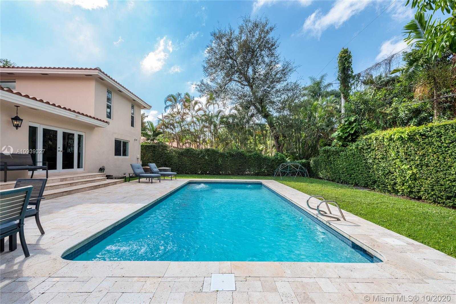 Small Image of 1206 FERDINAND ST, Coral Gables Number 26