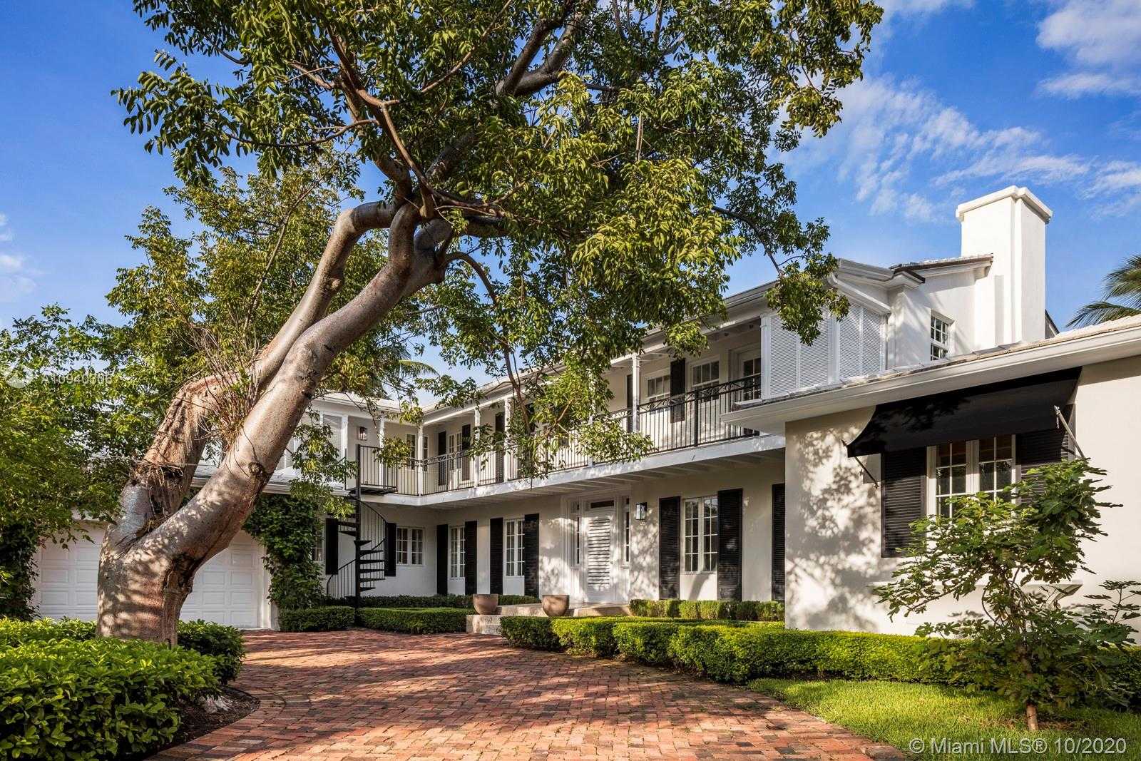 Small Image of 2569 LAKE AVE, Miami Beach Number 2