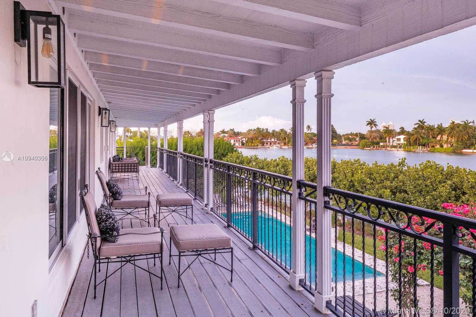 Small Image of 2569 LAKE AVE, Miami Beach Number 21