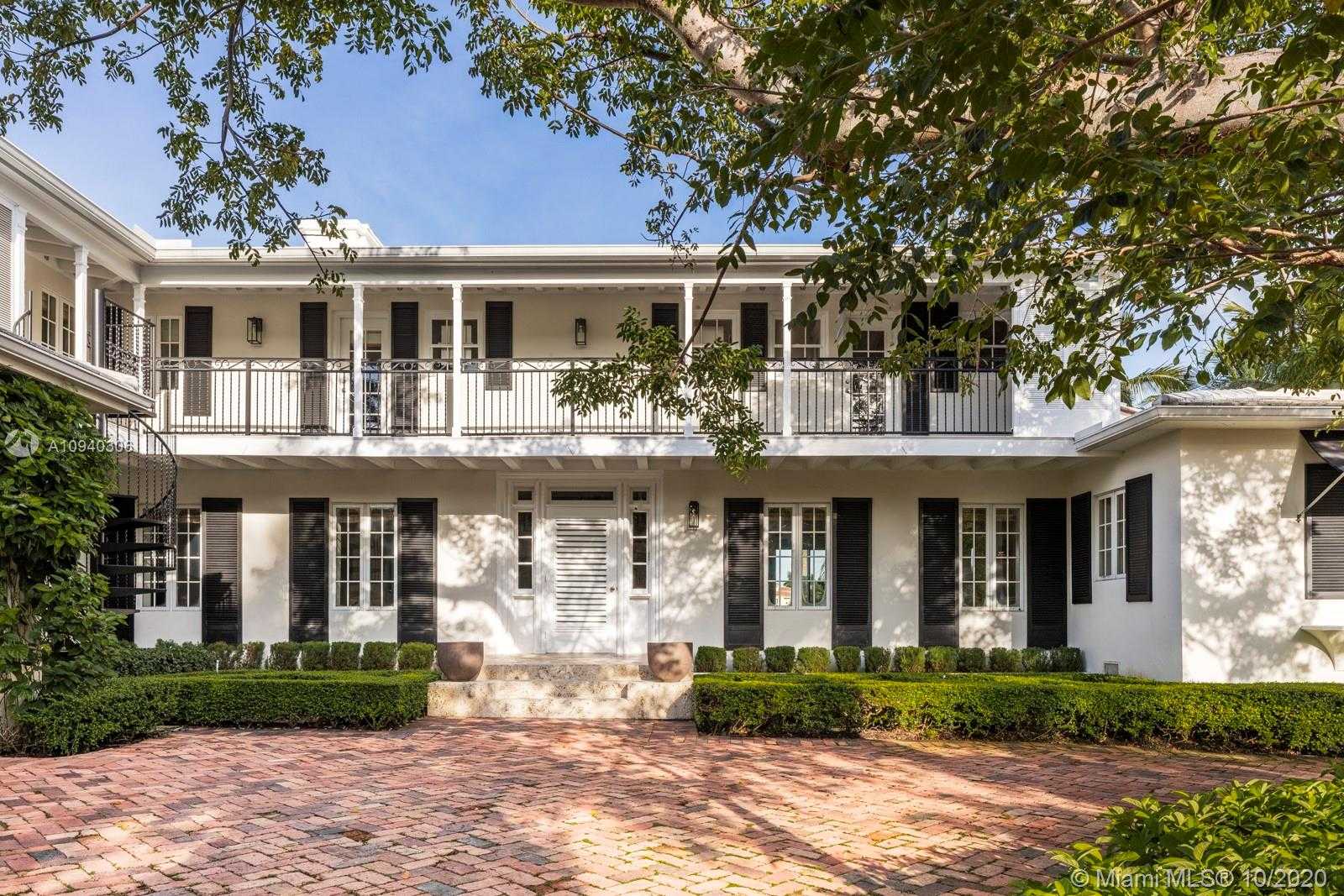 Small Image of 2569 LAKE AVE, Miami Beach Number 26