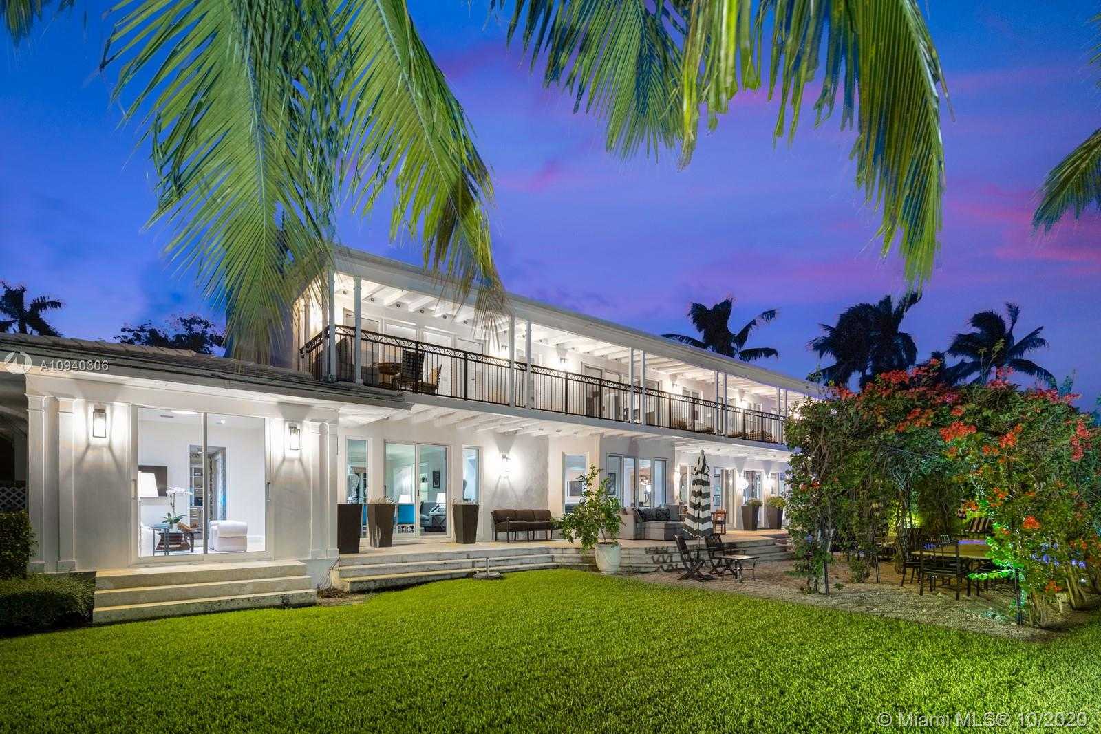 Small Image of 2569 LAKE AVE, Miami Beach Number 30