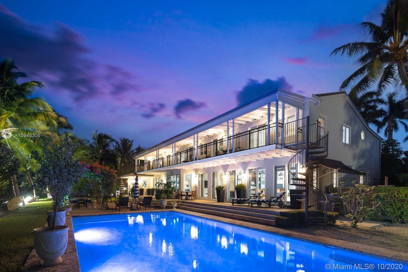 Small Image of 2569 LAKE AVE, Miami Beach Number 31
