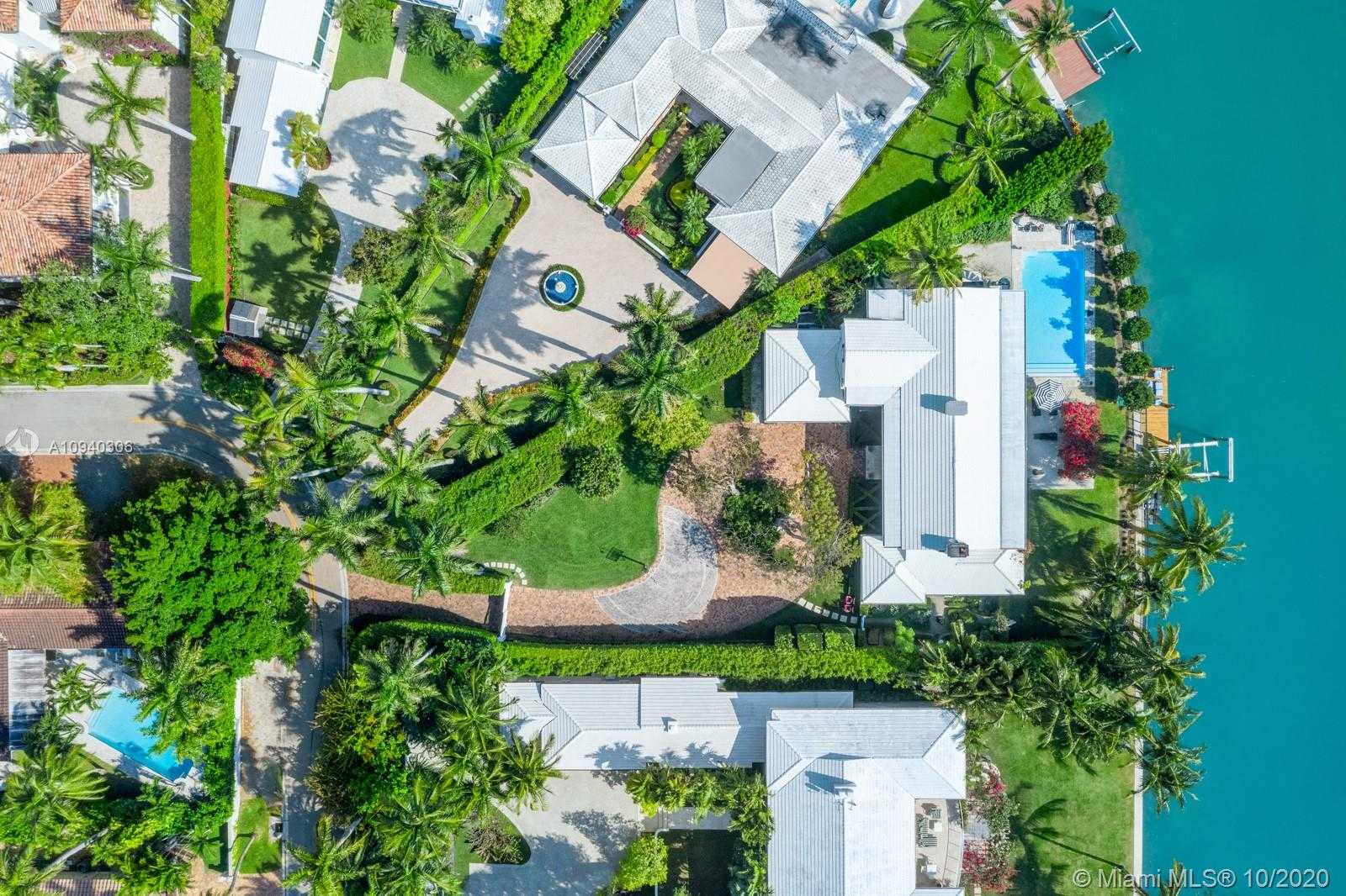 Small Image of 2569 LAKE AVE, Miami Beach Number 32