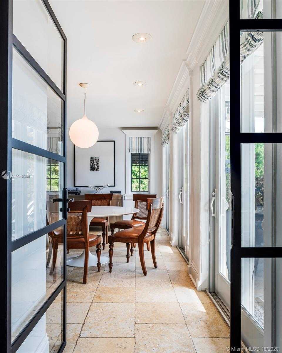 Small Image of 2569 LAKE AVE, Miami Beach Number 8